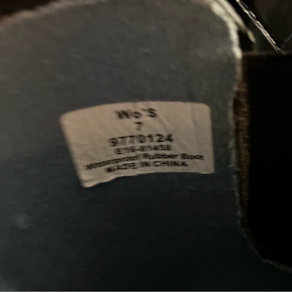 Sperry Top-Sider Womens Nellie Black Quilted Rain Boots sz 7 - Picture 3 of 4